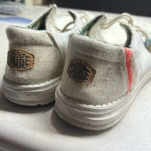 Women’s Hey Dude shoes size 8